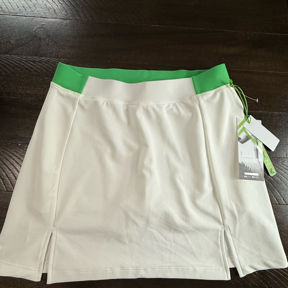 Kyodan Green and White Mini Skirt